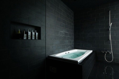 black-bathroom-design-2.jpg