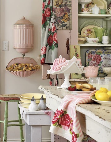 Kitchen-Shabby-Pink-Green-HTOURSS0507-de