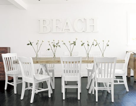 white-beach-dining-de-89656312.jpg